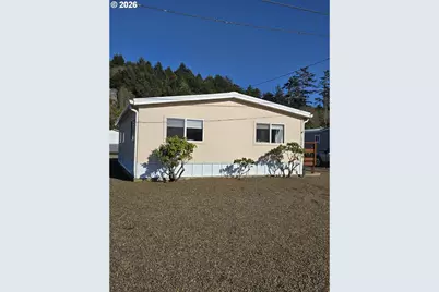 624 S Dolphin St S, Rockaway Beach, OR 97136 - Photo 3
