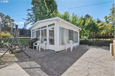 15928 NE Rose Pkwy, Portland, OR 97230 - Photo 43