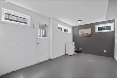 15928 NE Rose Pkwy, Portland, OR 97230 - Photo 29