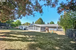 15928 NE Rose Pkwy, Portland, OR 97230 - Photo 41