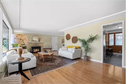 15928 NE Rose Pkwy, Portland, OR 97230 - Photo 5