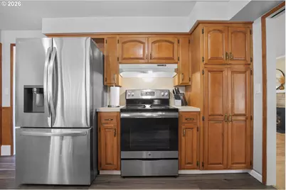 15928 NE Rose Pkwy, Portland, OR 97230 - Photo 21
