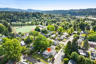 3136 SE Sellwood St, Milwaukie, OR 97222 - Photo 45