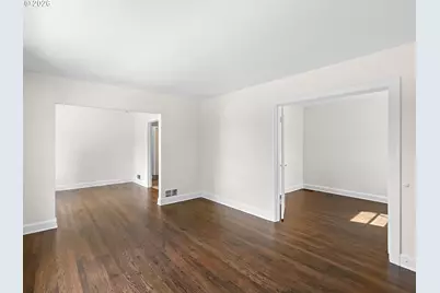 11525 SE 32nd Ave, Milwaukie, OR 97222 - Photo 5