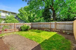 3136 SE Sellwood St, Milwaukie, OR 97222 - Photo 17