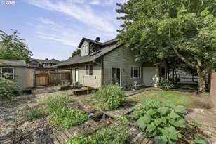 1175 NE Irene Ct, Hillsboro, OR 97124 - Photo 29