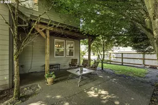 1175 NE Irene Ct, Hillsboro, OR 97124 - Photo 25