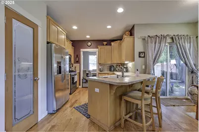 1175 NE Irene Ct, Hillsboro, OR 97124 - Photo 13