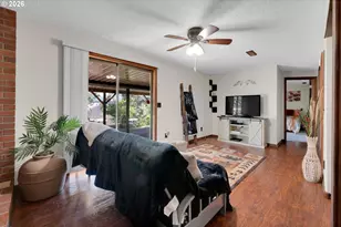 642 Terrace Ln, Sutherlin, OR 97479 - Photo 31