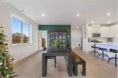 16719 SW Beemer Ln, Portland, OR 97224 - Photo 17