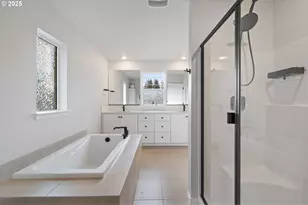 16719 SW Beemer Ln, Portland, OR 97224 - Photo 23