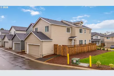 16719 SW Beemer Ln, Portland, OR 97224 - Photo 3
