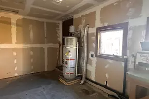 1335 7th St, Florence, OR 97439 - Photo 31