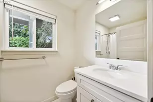 5812 N Syracuse St, Portland, OR 97203 - Photo 25