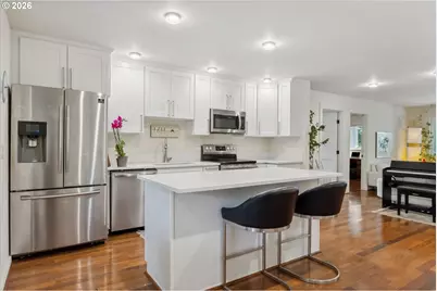 5812 N Syracuse St, Portland, OR 97203 - Photo 13