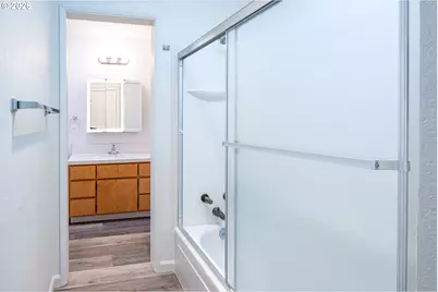 1305 S 2nd St, Lebanon, OR 97355 - Photo 17