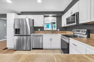 1002 N 1st St, Kalama, WA 98625 - Photo 13