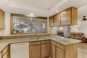 4087 SE Spring St, Hillsboro, OR 97123 - Photo 13