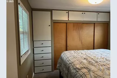 16901 SE Division St #68, Portland, OR 97236 - Photo 7