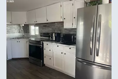 16901 SE Division St #68, Portland, OR 97236 - Photo 3