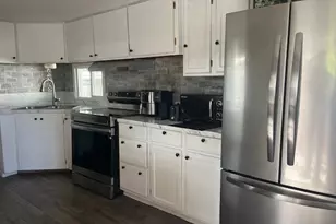 16901 SE Division St, Portland, OR 97236 - Photo 3