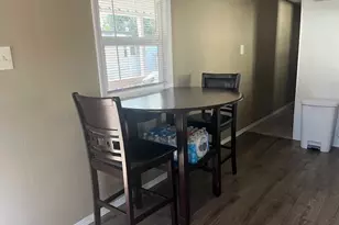 16901 SE Division St, Portland, OR 97236 - Photo 5