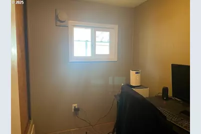 16901 SE Division St #68, Portland, OR 97236 - Photo 9