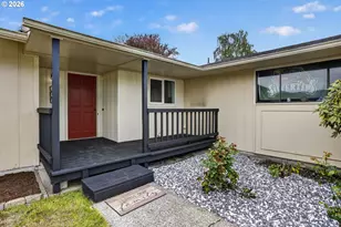 3815 Cherrywood St, Longview, WA 98632 - Photo 3