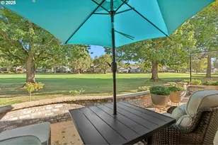 32215 SW East Lake Point, Wilsonville, OR 97070 - Photo 41