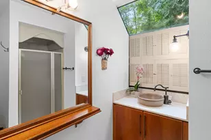 5822 SW Sheridan Ct, Portland, OR 97221 - Photo 17