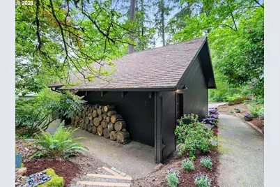 5822 SW Sheridan Ct, Portland, OR 97221 - Photo 47