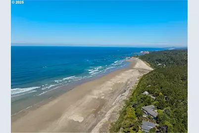 7088 NW Pacific Coast Hwy, Seal Rock, OR 97376 - Photo 47