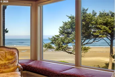 7088 NW Pacific Coast Hwy, Seal Rock, OR 97376 - Photo 15