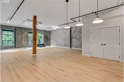 725 NW Flanders St #304, Portland, OR 97209 - Photo 9