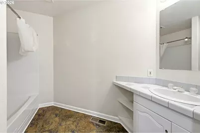 4175 Brooks Ave NE, Keizer, OR 97303 - Photo 15