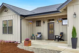 1054 Picture Pl, Gearhart, OR 97138 - Photo 3