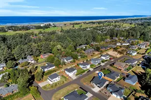 1054 Picture Pl, Gearhart, OR 97138 - Photo 45