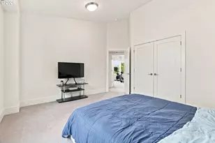 1433 SW Hume Ct, Portland, OR 97219 - Photo 23
