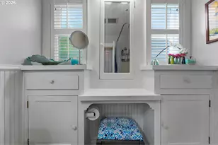 1030 NE Floral Pl, Portland, OR 97232 - Photo 29