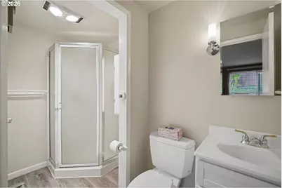 1490 W 26th Ave, Eugene, OR 97405 - Photo 35