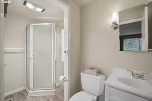1490 W 26th Ave, Eugene, OR 97405 - Photo 35
