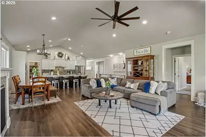 10704 NE 107th Ct, Vancouver, WA 98662 - Photo 7