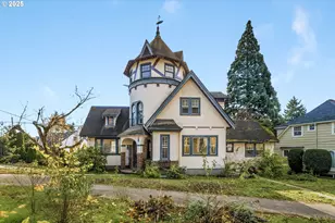 3880 NE Wistaria Dr, Portland, OR 97212 - Photo 3