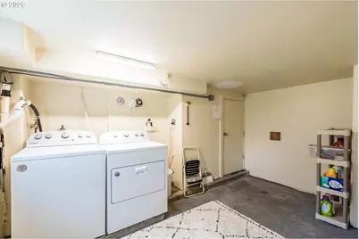 3310 NW Jetty Ave #1, Lincoln City, OR 97367 - Photo 23