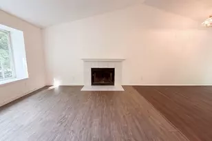 845 SE 8th St, Gresham, OR 97080 - Photo 9