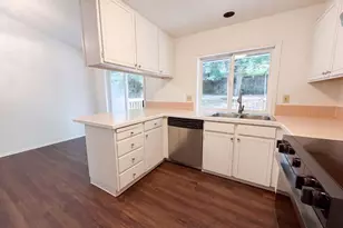 845 SE 8th St, Gresham, OR 97080 - Photo 7