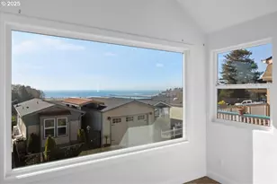 16252 Tolman Ln, Brookings, OR 97415 - Photo 17