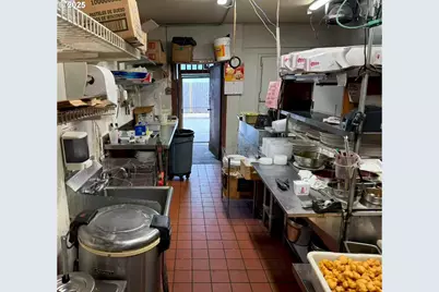 1121 Pacific Blvd SE, Albany, OR 97321 - Photo 11