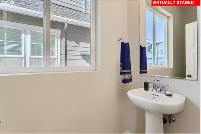 8273 SE Crescent Dr, Hillsboro, OR 97123 - Photo 15