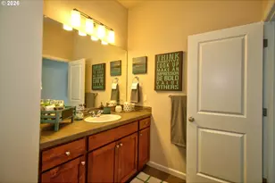 10415 NE Avery Way, Hillsboro, OR 97006 - Photo 27